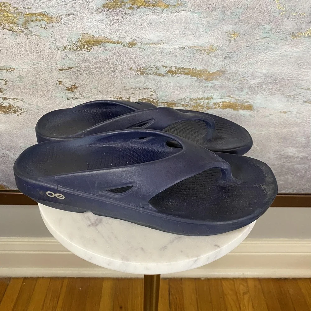 OOFOS Sandals Shoes Mens Size 7 Blue Thong Comfort Recovery Flip Flops